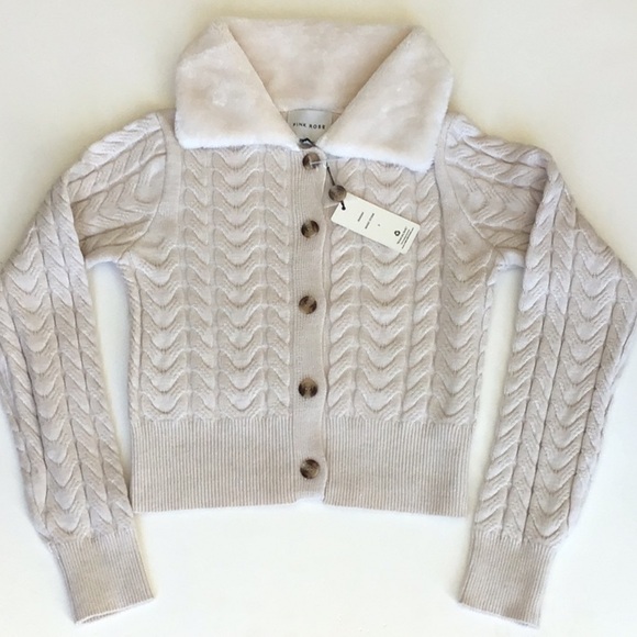 Pink Rose cropped cableknit cardigan with faux fur collar. Magi stone Small. NWT - Picture 1 of 7